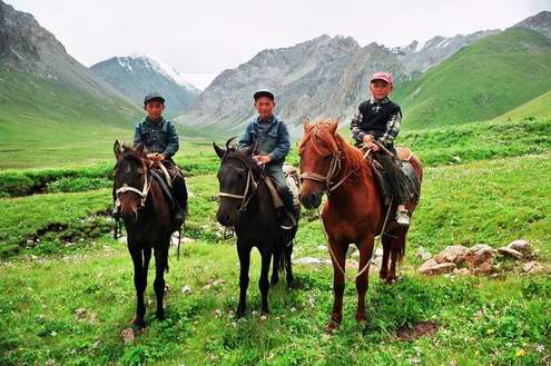 Kazakhstan horses and people relations 1st photo