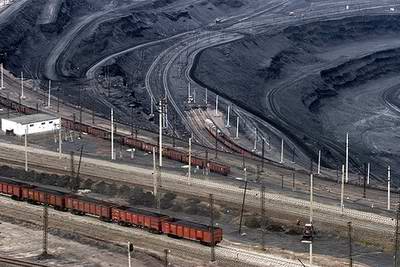 Kazakhstan coal industry - Ekibastuz open pit coal mine view 2nd photo