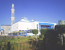 Aktobe city mosque view