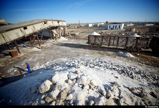 Salt production, the Aral Sea area, Kazakhstan view 7