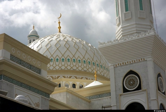 Hazrat Sultan Mosque, Astana, Kazakhstan photo 6