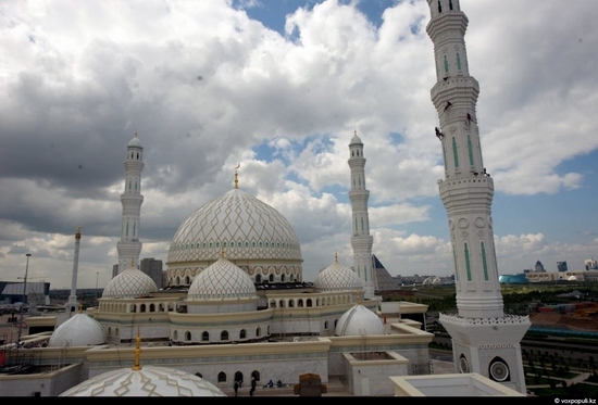 Hazrat Sultan Mosque, Astana, Kazakhstan photo 7