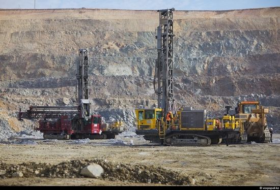 Gold mining in Kazakhstan photo 6