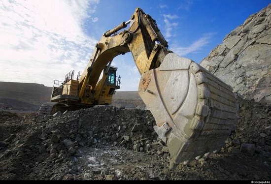 Gold mining in Kazakhstan photo 9