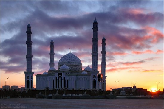 Hazrat Sultan mosque, Astana, Kazakhstan photo 1