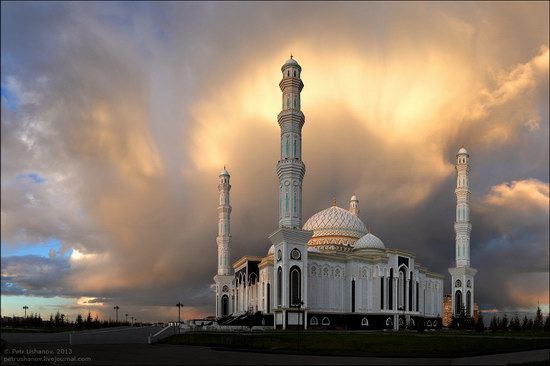 Hazrat Sultan mosque, Astana, Kazakhstan photo 12