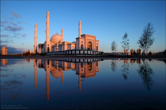 Hazrat Sultan mosque, Astana, Kazakhstan photo 2