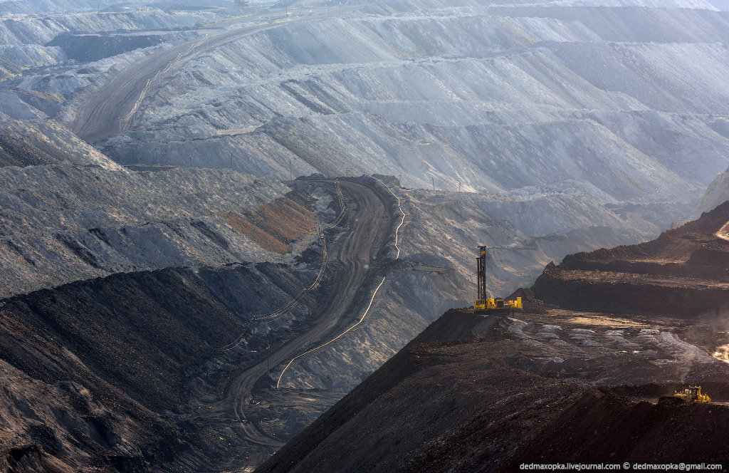 Kazakhstan Coal Mine: Blaze kills at least two at Kazakhstan coal mine -  Times of India