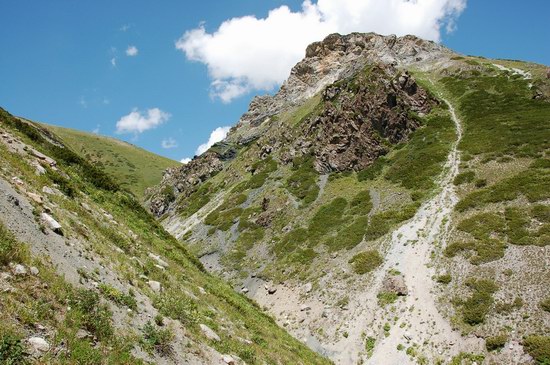 Hiking in Dzhungar Alatau, Kazakhstan photo 7