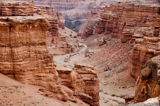 Charyn Canyon - Kazakhstan's Grand Canyon photo 5
