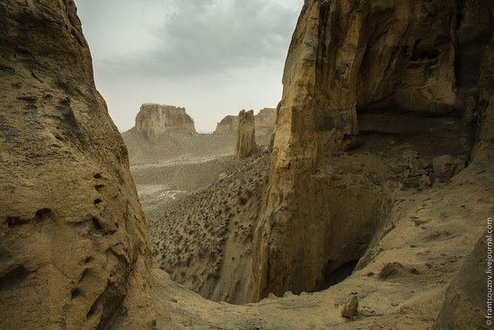 Alien landscapes around Mount Shergala, Kazakhstan, photo 8