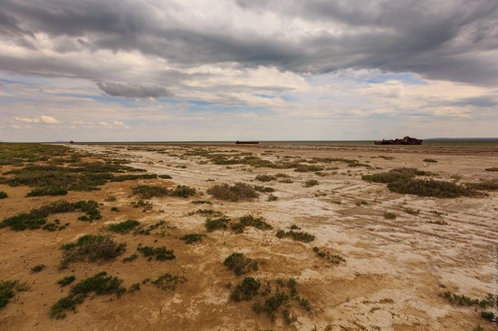 Ship graveyard, the Aral Sea, Kazakhstan, photo 13