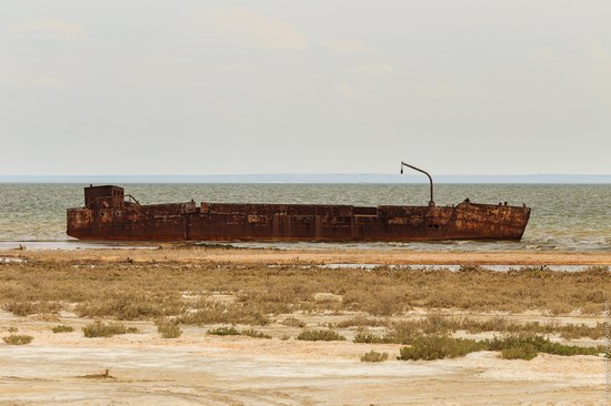 Ship graveyard, the Aral Sea, Kazakhstan, photo 16