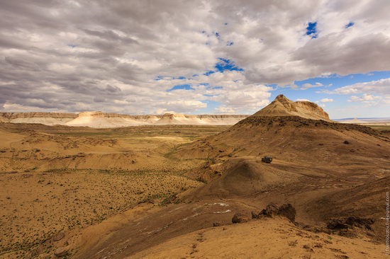 One day on Boszhira Tract, Kazakhstan, photo 8