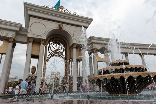 Park of the First President of Kazakhstan, Almaty, photo 2