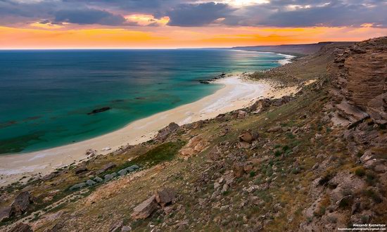 Beach in Golubaya Bay, Caspian Sea, Kazakhstan, photo 1