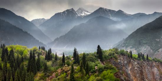 Lake Issyk, Kazakhstan, photo 7