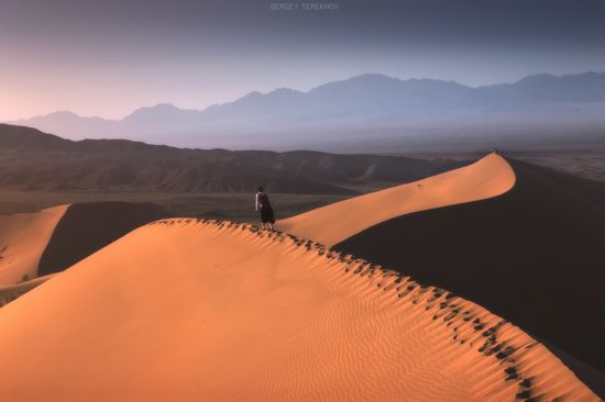 Singing Dune, Altyn-Emel Park, Kazakhstan, photo 2