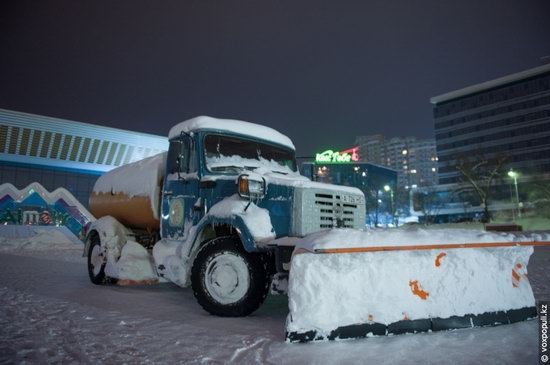 Almaty after heavy snowfall, Kazakhstan, photo 21