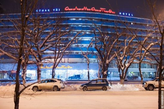 Almaty after heavy snowfall, Kazakhstan, photo 22