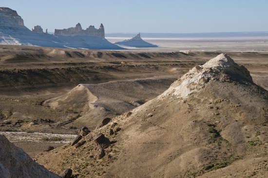 Chalky mountains of Boszhira, Western Kazakhstan, photo 8