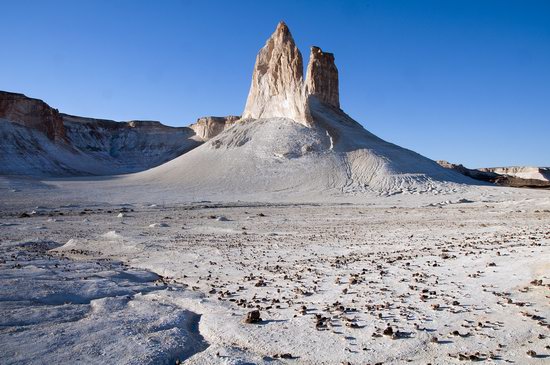 Chalky mountains of Boszhira, Western Kazakhstan, photo 9