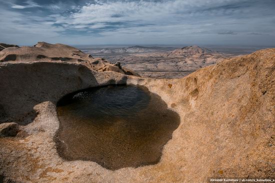 Climbing Mount Pik of Bektau-Ata, Kazakhstan, photo 2