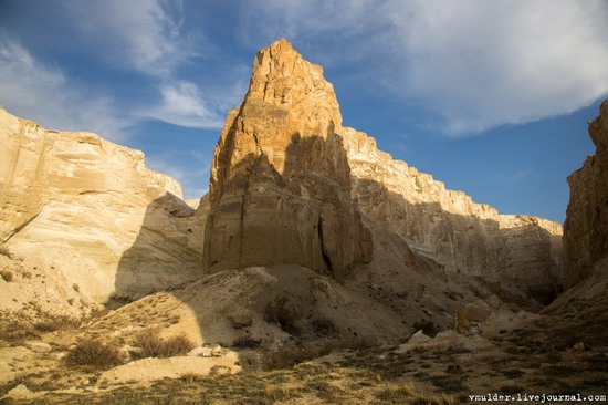 Picturesque Cliffs of Boszhira, Mangystau Region, Kazakhstan, photo 11