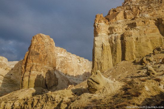 Picturesque Cliffs of Boszhira, Mangystau Region, Kazakhstan, photo 15