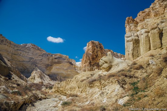 Picturesque Cliffs of Boszhira, Mangystau Region, Kazakhstan, photo 22