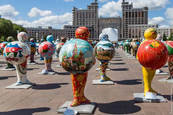 Walking through the center of Astana, Kazakhstan, photo 19