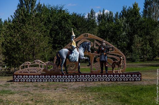 Walking through the center of Astana, Kazakhstan, photo 5