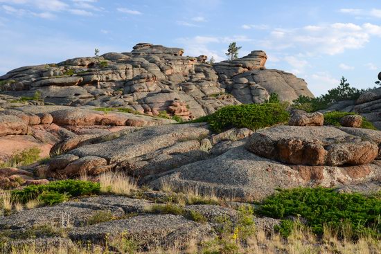 Picturesque landscapes of Bayanaul Mountains, Kazakhstan, photo 12