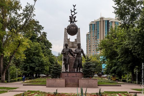 Walk around the center of Almaty, Kazakhstan, photo 17