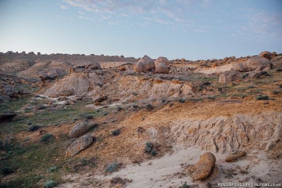 Valley of Stone Balls on Mangyshlak Peninsula, Kazakhstan, photo 19