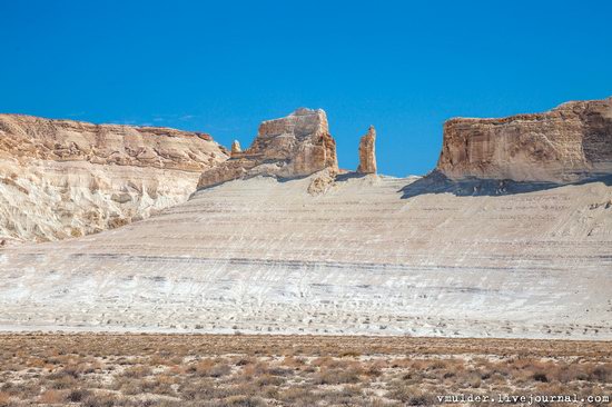 Picturesque Chalk Landscapes of Boszhira, Kazakhstan, photo 16