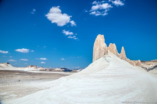 Picturesque Chalk Landscapes of Boszhira, Kazakhstan, photo 21