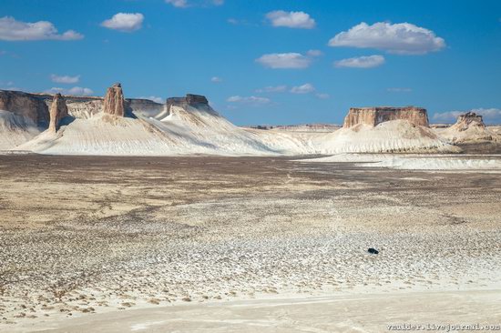 Picturesque Chalk Landscapes of Boszhira, Kazakhstan, photo 22