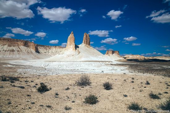 Picturesque Chalk Landscapes of Boszhira, Kazakhstan, photo 24