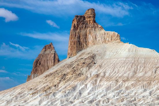 Picturesque Chalk Landscapes of Boszhira, Kazakhstan, photo 3