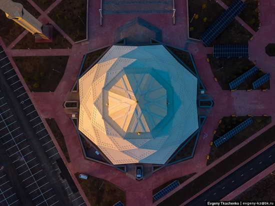 Ryskeldy Kazhy Mosque, Astana, Kazakhstan, photo 3