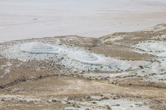 Snow-white landscapes of Sor Tuzbair, Kazakhstan, photo 11