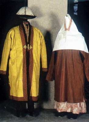 Kazakhstan people national clothes: traditional costumes